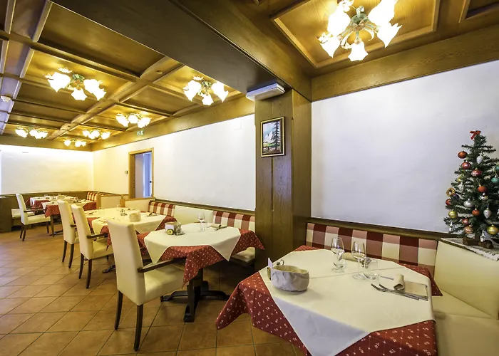 Hotel Chalet Pineta Canazei